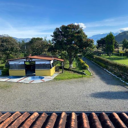 Finca Hotel Paraiso Urrao Eksteriør billede