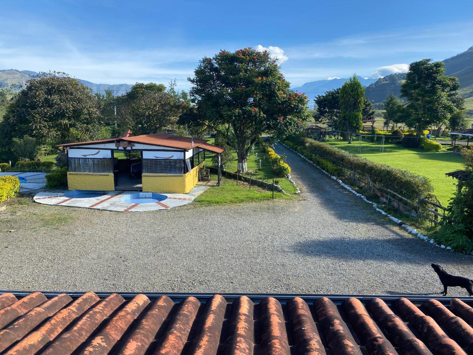Finca Hotel Paraiso Urrao Eksteriør billede