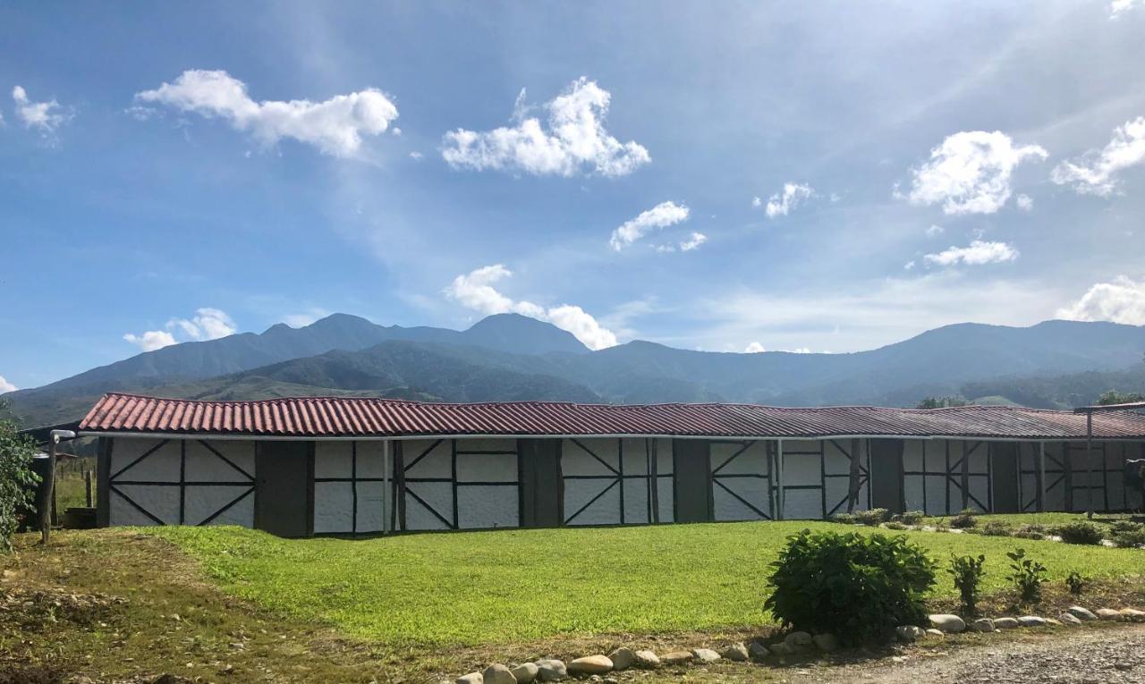 Finca Hotel Paraiso Urrao Eksteriør billede